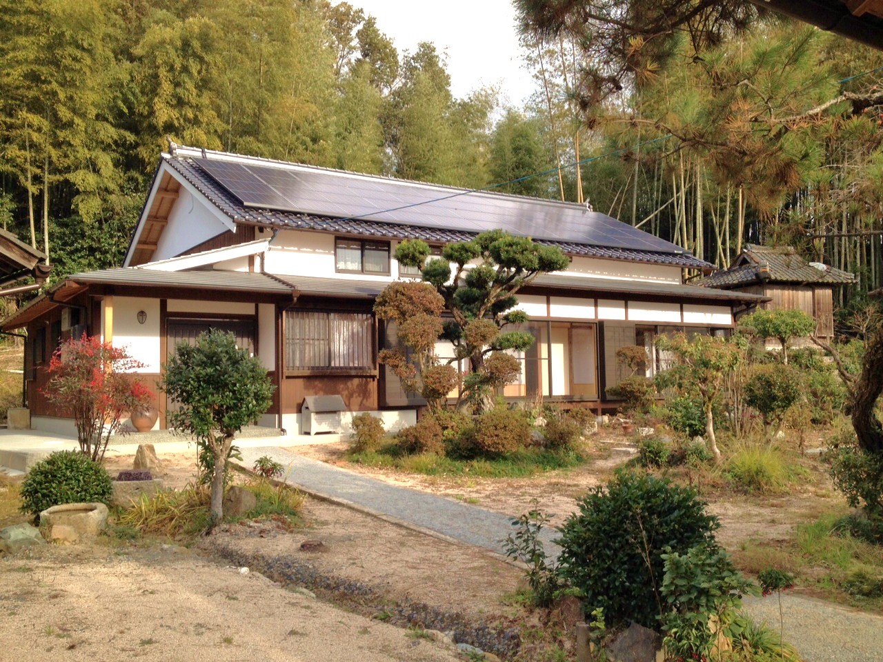 津山市籾保にある仁木永祐が暮らした家。代々医業を営んだ家らしい堂々とした構えだ